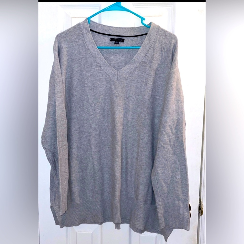 Tommy Hilfiger ladies light grey sweater XXL